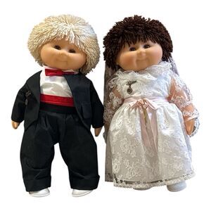 Vintage Zapf Creation Sauerkraut Bunch Dolls Brown Hair Bride & Blonde Groom 18”